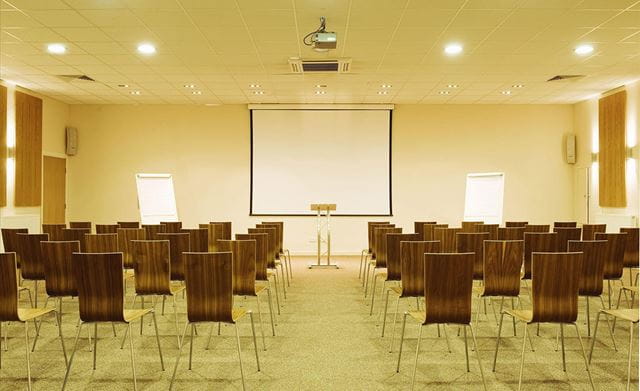 Exemple d'une salle de réunion en location