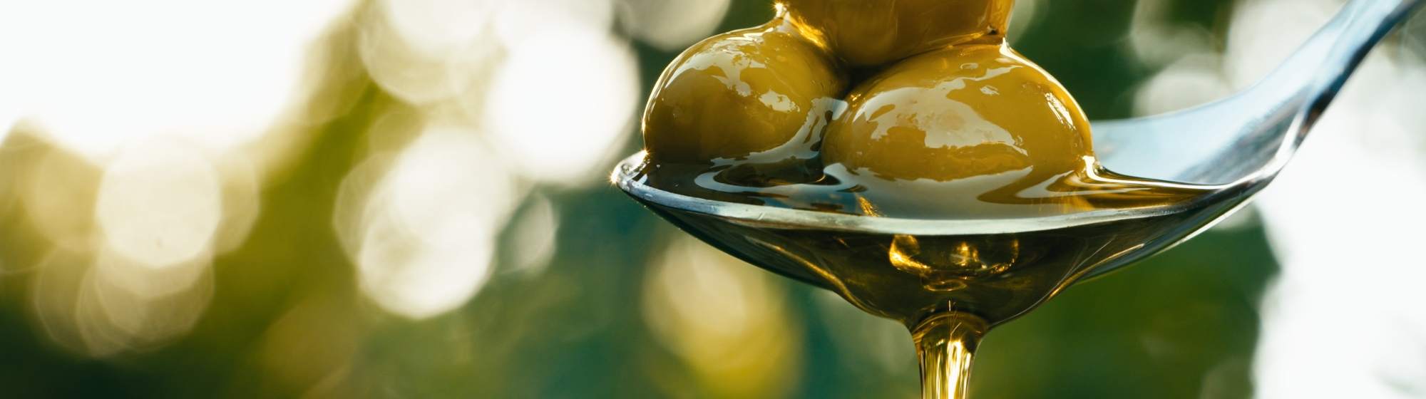 Une cuillère d'huile d'olives